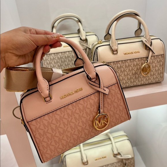 MK MINI DUFFLE BAG - Picture 3 of 4